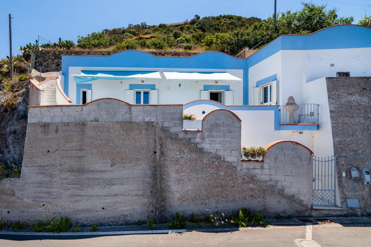 La Casa Del Capitano Ponza Villa Exterior photo